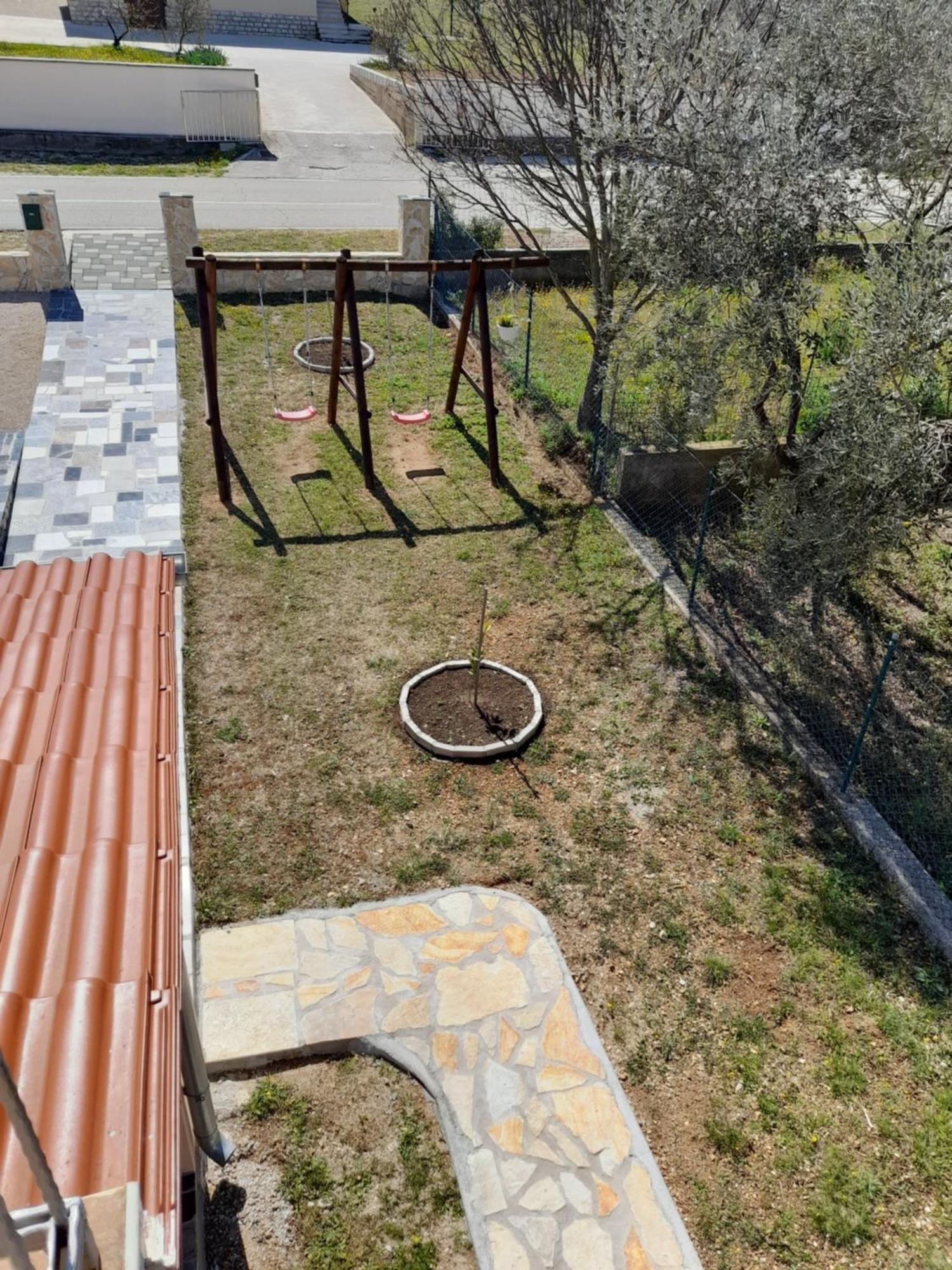 Loren Pirovac Exterior photo